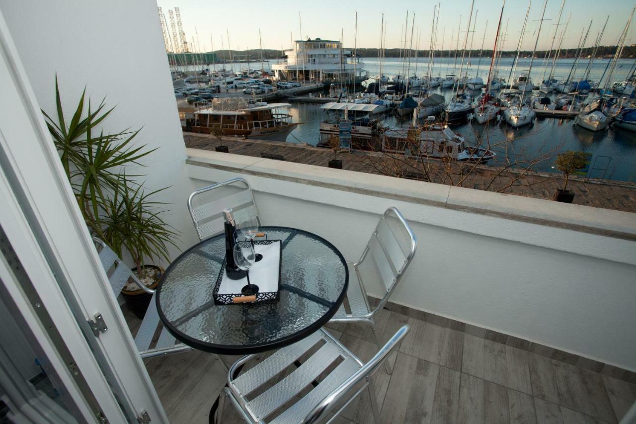 Apartment Stella Pula Buitenkant foto